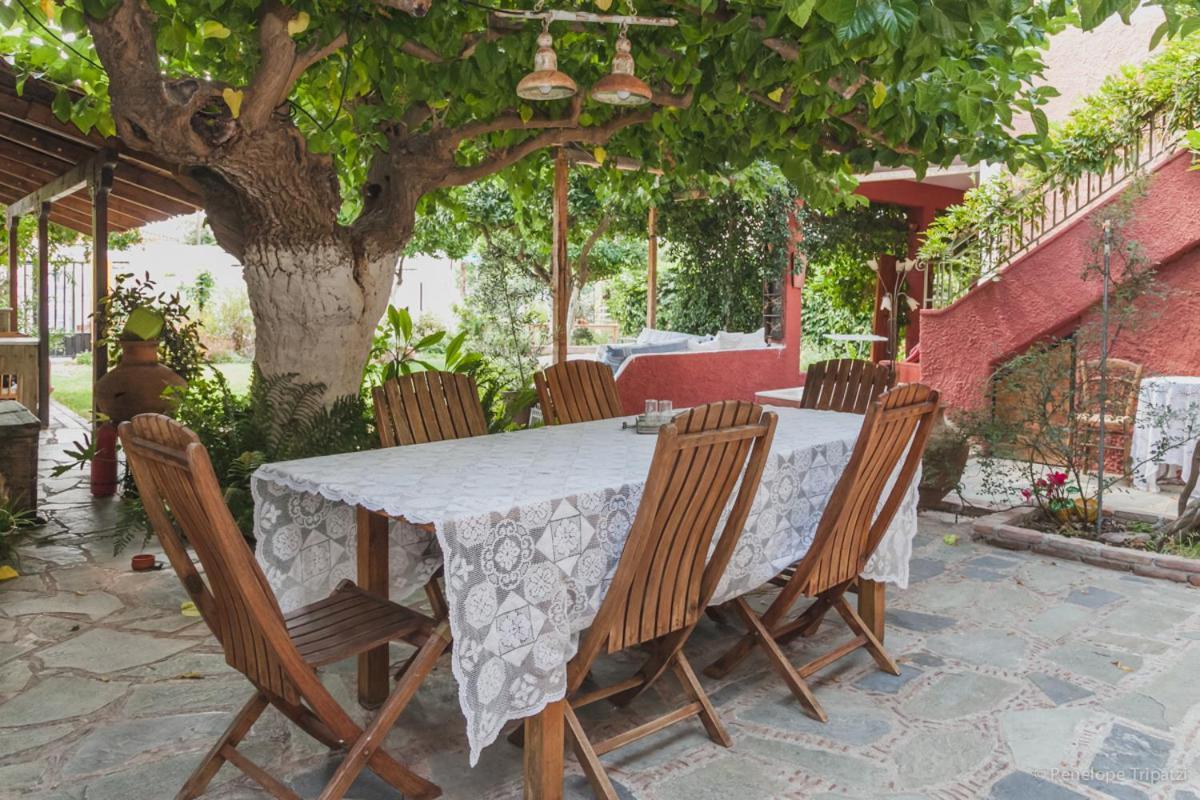 Zacharoulas Katikies Amarynthos Luaran gambar